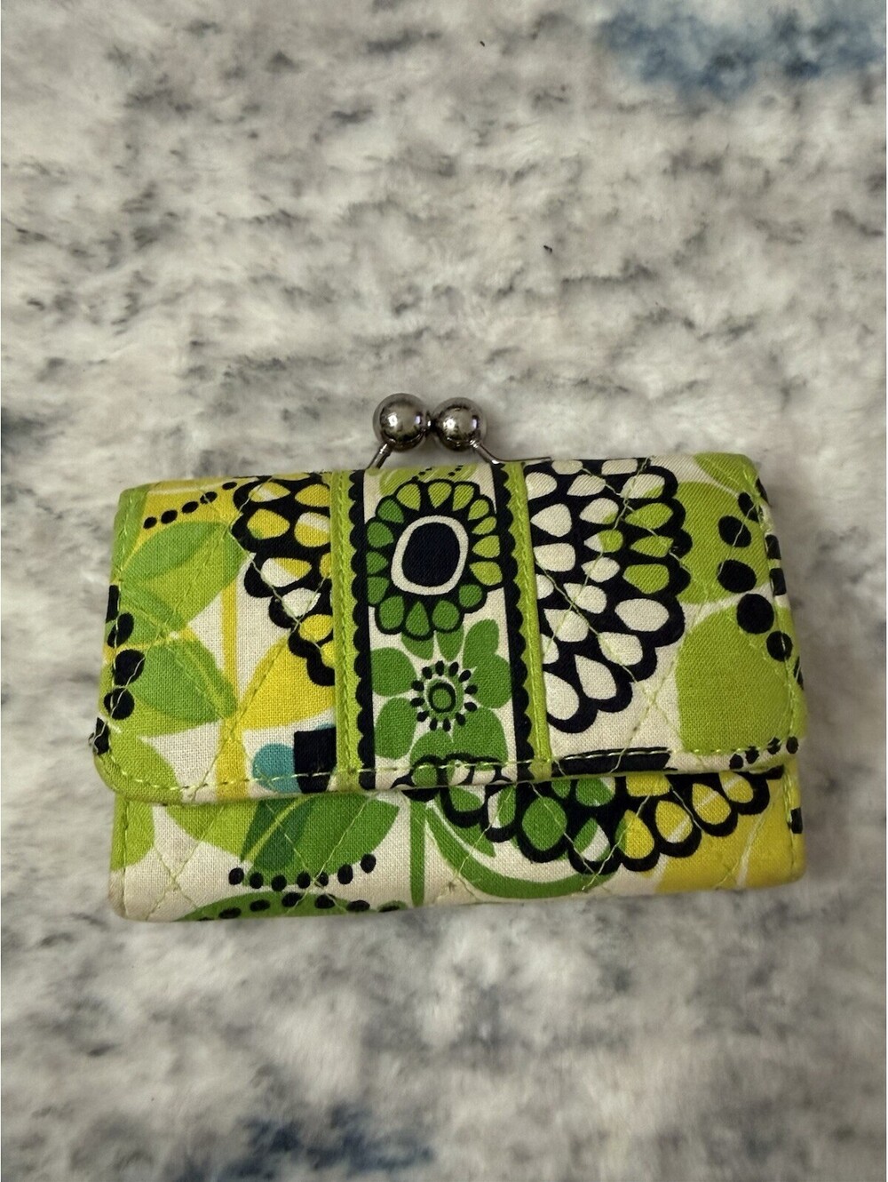 Vera Bradley Kiss Lock Clutch Wallet Limes Up Summer 2012 Coin Purse Retired EUC
